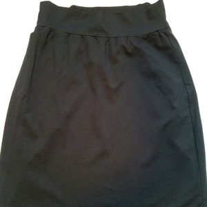 Light slip on skirt